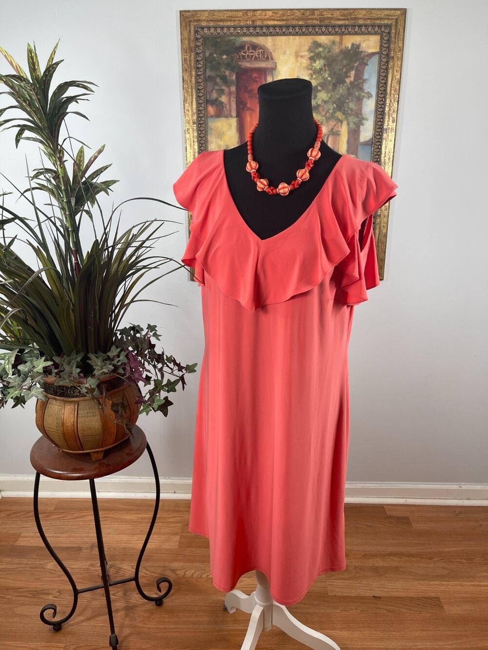 Ivy Road Shift Dress Women XL Pink Solid Playful Ruffle Detail V-Neck Tropical